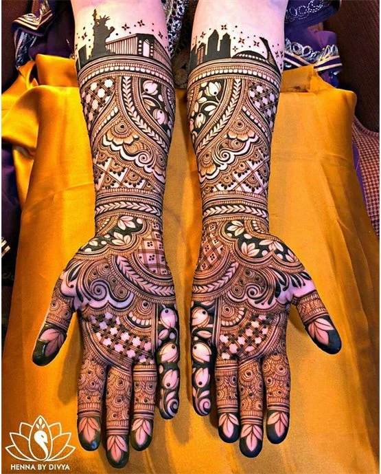 Detailed Fan With Cluster Covering Stylish Full Hand Mehndi Design Detailed Fan With Cluster Covering Stylish Full Hand Mehndi Design